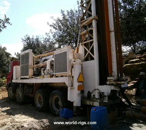 Drilling Rig Chicago Pneumatic 700 1982 Built - For Sale